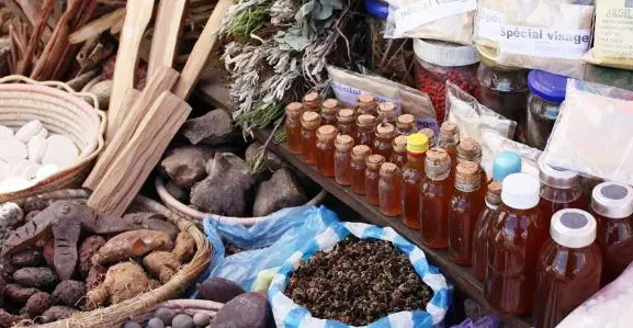 Traditional Medicine in Igbo Society: History, Healing Practices, and Enduring Cultural Significance || Nnewi City